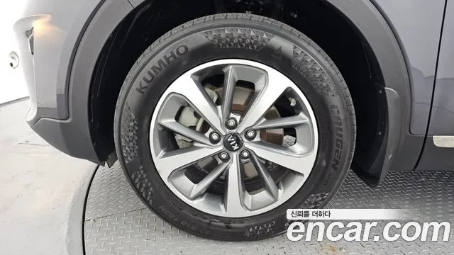 Kia Sorento 2018 thumb 5