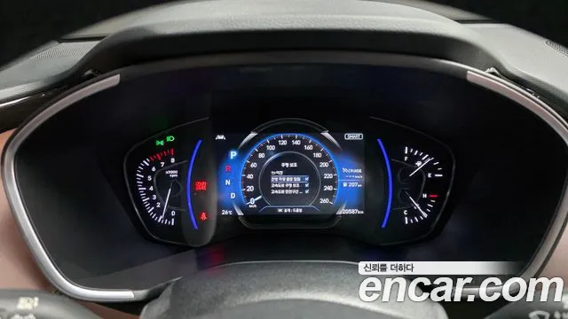 Hyundai Santa Fe 2019 thumb 8