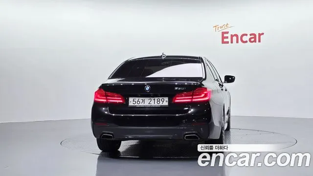 BMW 5-Series 2017 thumb 3