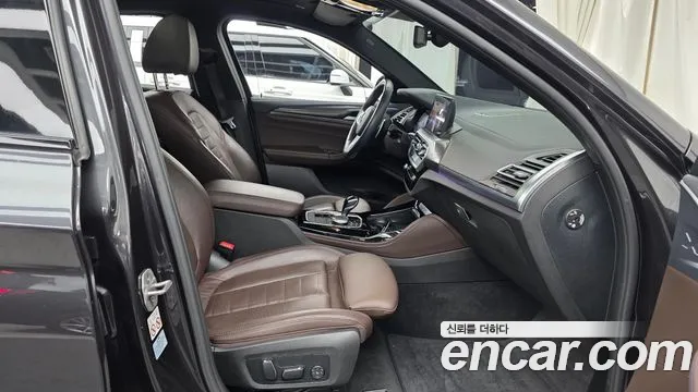 BMW X4 2023 thumb 11