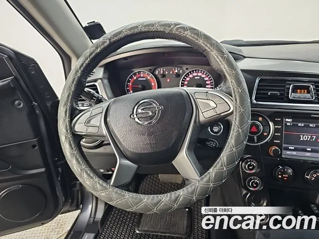 KG_Mobility_Ssangyong KORANDO 2016 thumb 9