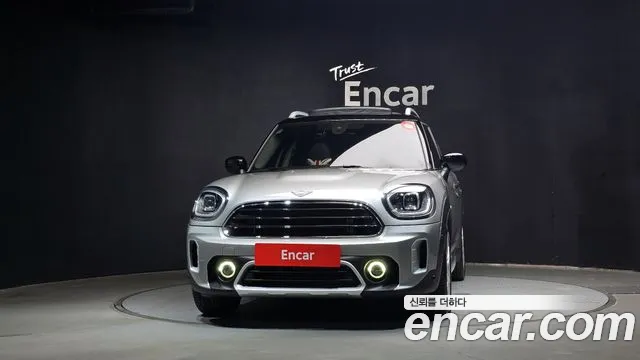 MINI Countryman 2023 thumb 3