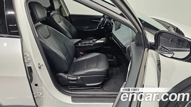 Kia EV6 2022 thumb 10