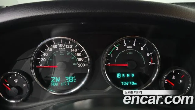 Jeep Wrangler 2015 thumb 8