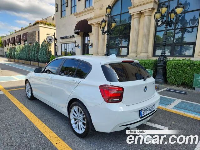 BMW 1-Series 2015 thumb 4