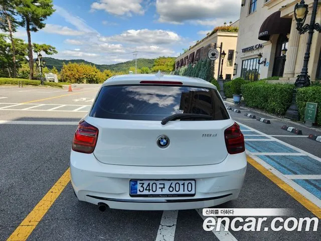 BMW 1-Series 2015 thumb 5