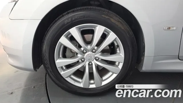Infiniti M 2009 thumb 5