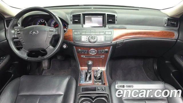 Infiniti M 2009 thumb 7