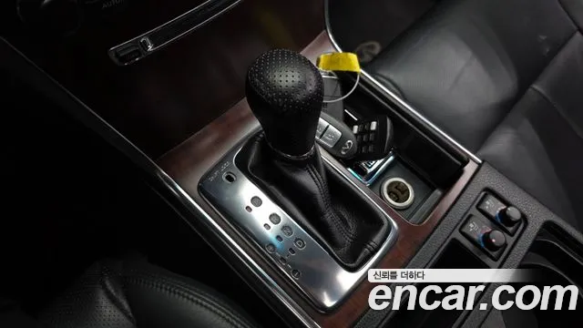 Infiniti M 2009 thumb 9