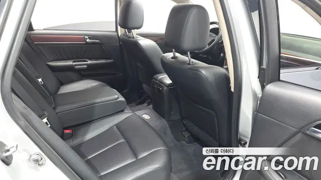 Infiniti M 2009 thumb 12