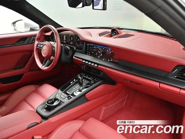 Porsche 911 2025 thumb 7