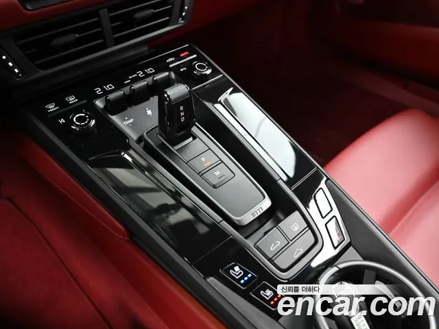 Porsche 911 2025 thumb 9