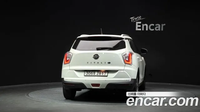 KG_Mobility_Ssangyong TIBOLI 2015 thumb 4