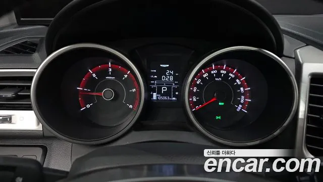 KG_Mobility_Ssangyong TIBOLI 2015 thumb 8