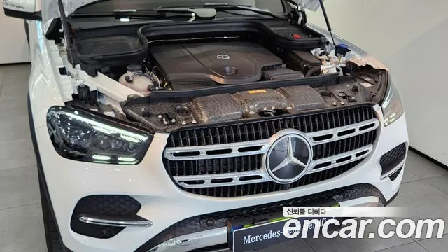 Mercedes-Benz GLE 2026 thumb 6