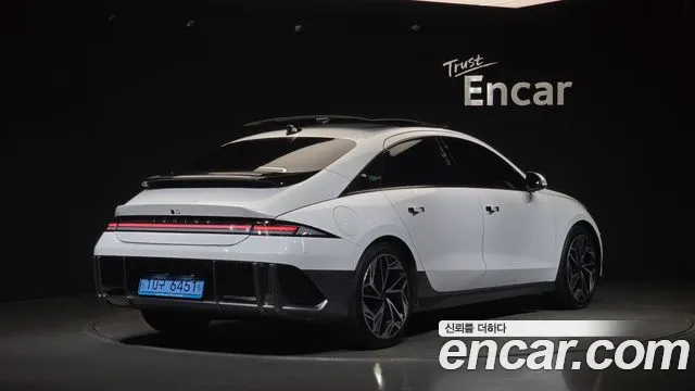 Hyundai IONIQ 6 2022 thumb 2