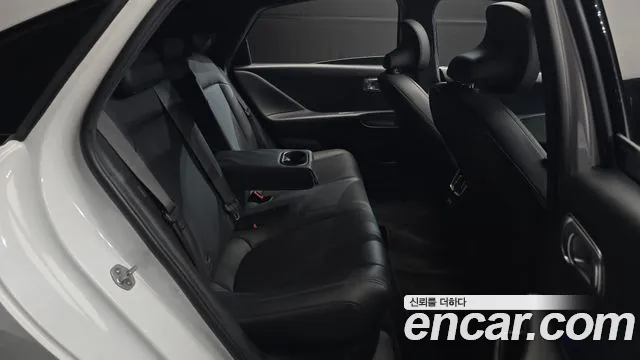 Hyundai IONIQ 6 2022 thumb 11
