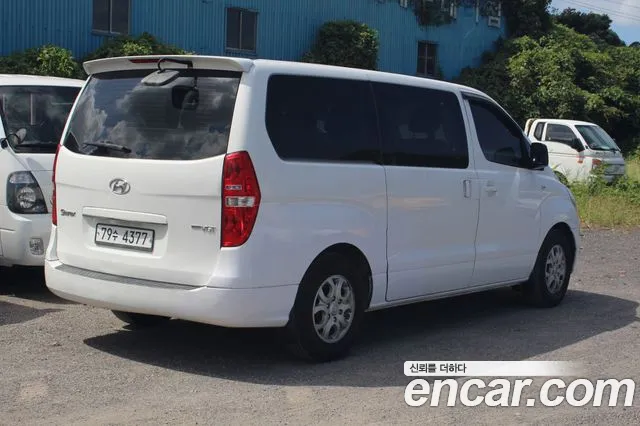 Hyundai Starex 2015 thumb 6
