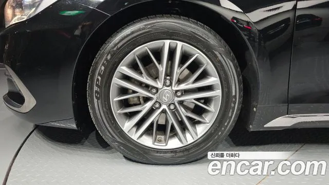 Hyundai Grandeur 2018 thumb 4