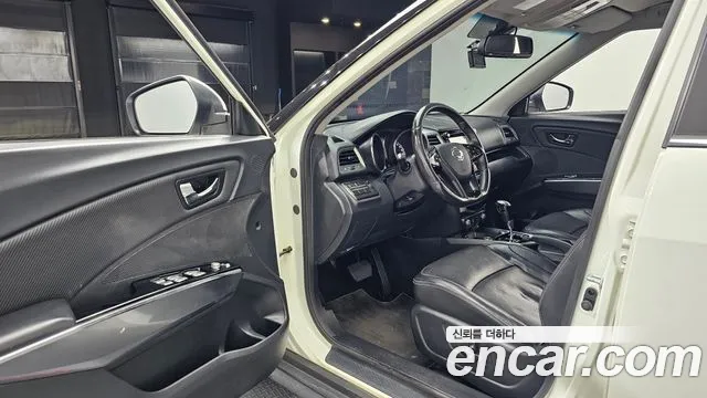 KG_Mobility_Ssangyong TIBOLI 2018 thumb 10