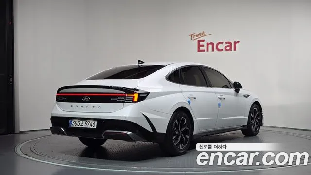 Hyundai Sonata 2025 thumb 2