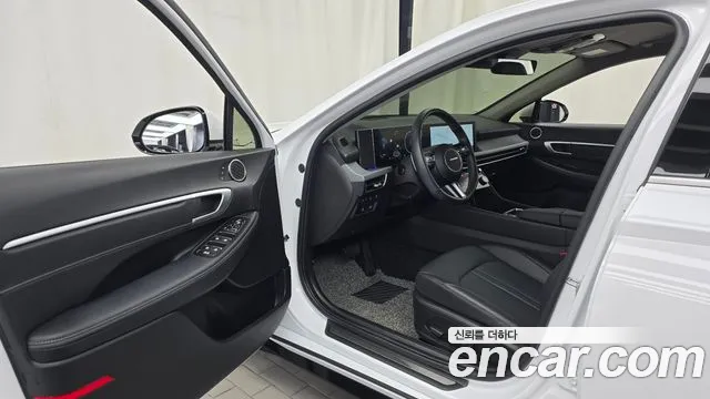 Hyundai Sonata 2025 thumb 10