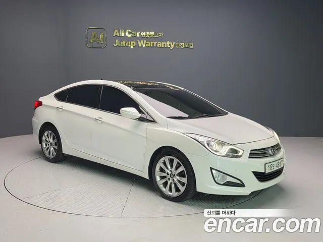 Hyundai i40 2013 thumb 2