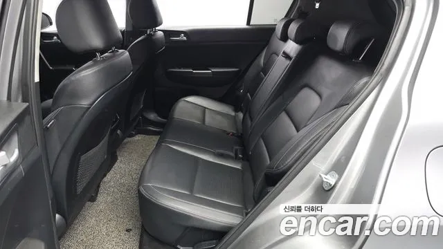 Kia Sportage 2019 thumb 10