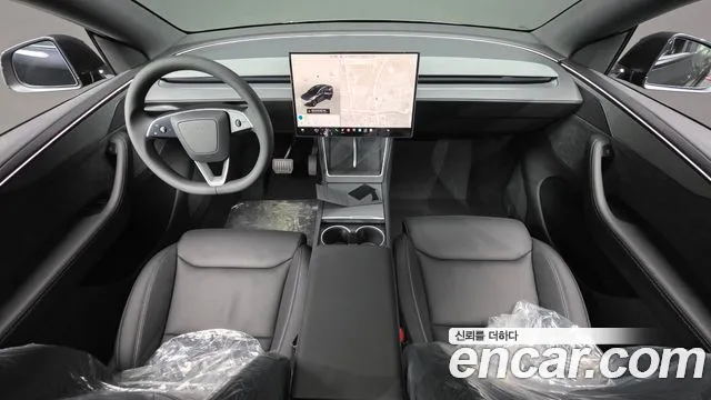 Tesla Model Y 2026 thumb 7