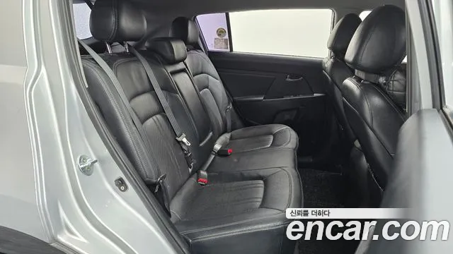 Kia Sportage 2012 thumb 11