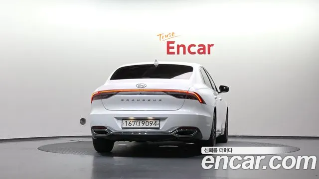 Hyundai Grandeur 2020 thumb 4