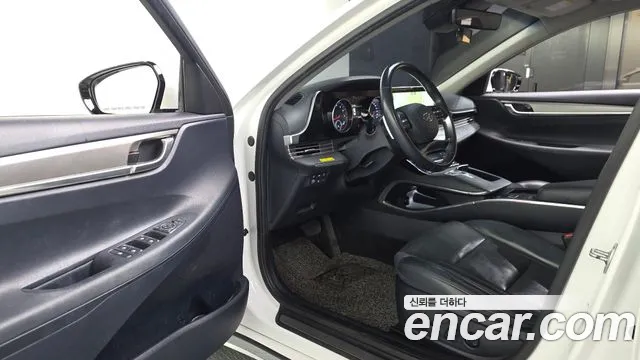 Hyundai Grandeur 2020 thumb 10