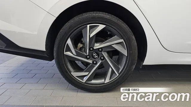 Hyundai Avante 2024 thumb 5