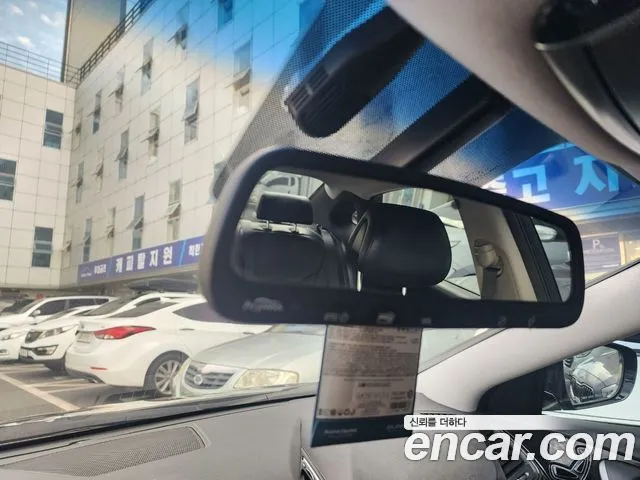 Hyundai Grandeur 2016 thumb 10