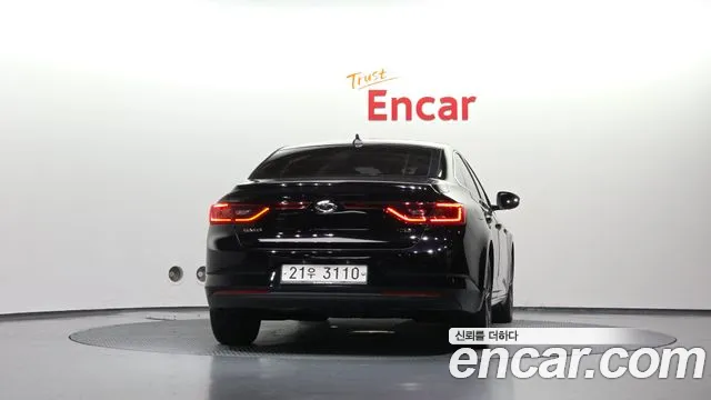 Renault-KoreaSamsung Megane 2018 thumb 4
