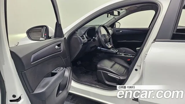 Renault-KoreaSamsung Arkana 2020 thumb 10