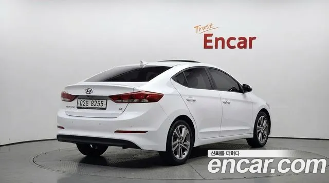 Hyundai Avante 2018 thumb 2
