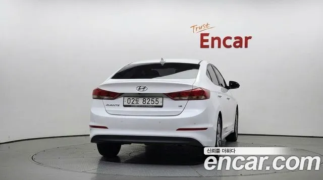 Hyundai Avante 2018 thumb 4