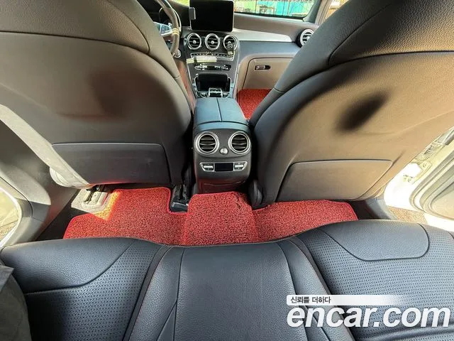 Mercedes-Benz GLC 2018 thumb 9