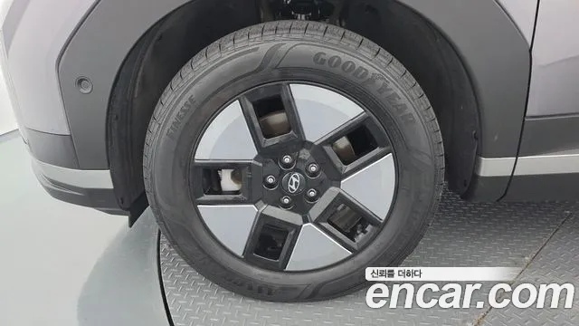 Hyundai Santa Fe 2024 thumb 5