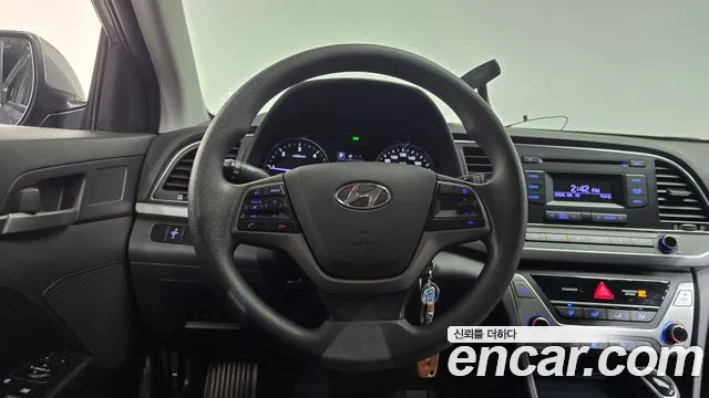 Hyundai Avante 2018 thumb 12