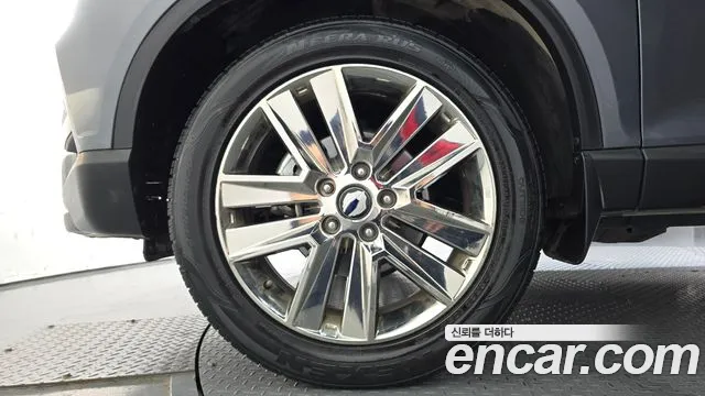 KG_Mobility_Ssangyong Rexton 2018 thumb 5