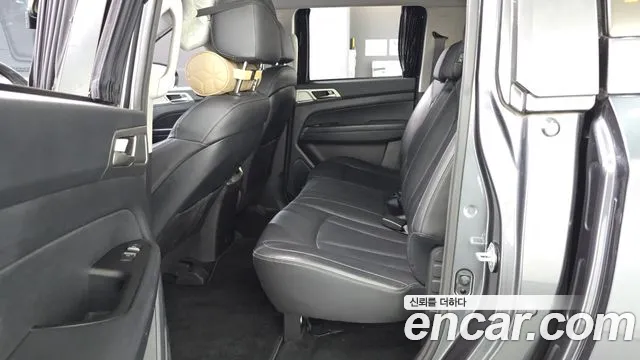 KG_Mobility_Ssangyong Rexton 2018 thumb 11