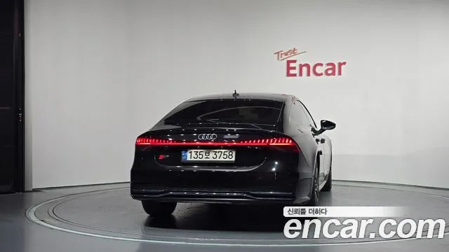 Audi A7 2020 thumb 4