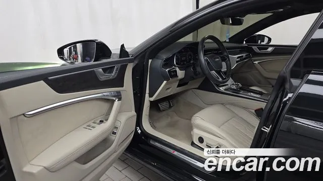 Audi A7 2020 thumb 10