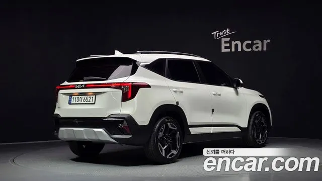 Kia Seltos 2024 thumb 2