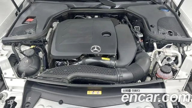 Mercedes-Benz E-Класс 2023 thumb 6