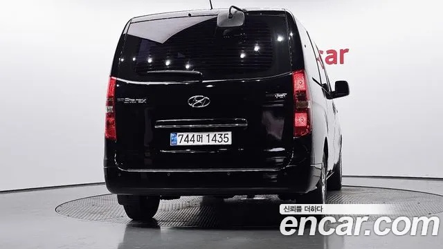 Hyundai Starex 2019 thumb 3