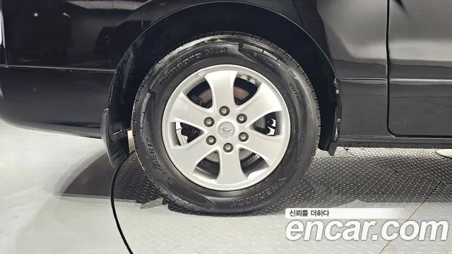 Hyundai Starex 2019 thumb 4
