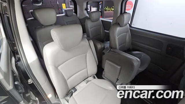 Hyundai Starex 2019 thumb 11
